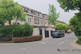 追讨近三千万！上海一小区业主硬刚物业，18年前物业费就高达6元/平，服务质量堪忧图片