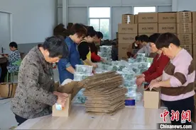 养蚕体验掀春日新潮 浙江蚕桑村“春蚕套装”畅销全国图片