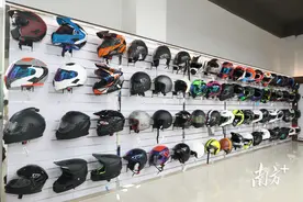 奥运冠军的安全头盔，东莞茶山制造！图片