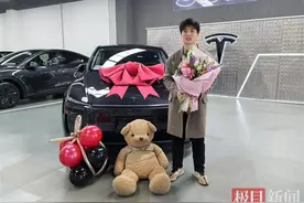 特斯拉焕新Model Y交付首日：湖北交付20余台，九成使用“以旧换新”政策购买图片