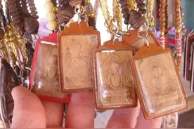 花了6万买佛牌，5年后发现“打水漂”？新加坡女子怒告卖家，结果让她更崩溃！图片