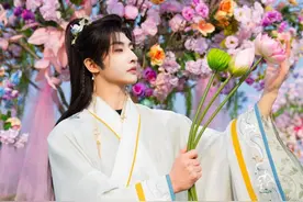 清明假期去哪里？红叶柿岩4月精彩纷呈，承包春日奇遇！图片