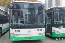 武汉公交再添20条大站快线图片