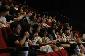 《名侦探柯南》30周年 柯南迷齐聚成都首映礼图片