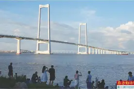 GDP排名跃进1位居全省第8图片