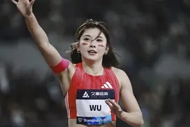 吴艳妮核心力量挑战引模仿热潮，听听专家怎么说图片