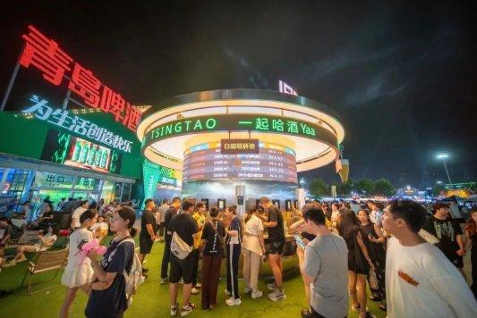 金沙滩啤酒城里的青岛西海岸文旅特色展区，吸睛无数！