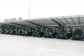 国产越野车“杀疯了” 猛士917铁甲大军即将奔赴用户图片