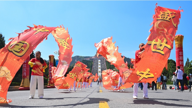 来龙口南山，解锁“五一”假期松弛感！