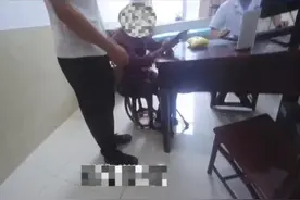 民警抓捕盗窃嫌疑人时，正遇他带八旬母亲看病！接下来发生的事让人暖心……图片