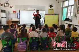 保定徐水区：皮影艺术进幼儿园（组图）图片