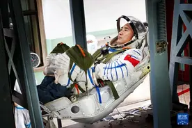 逐梦苍穹启新程——记神舟二十号航天员乘组图片