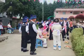 “六月六”布依族传统节日在龙宫镇满嘎村举行图片