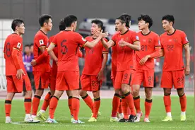 国足18强赛小组垫底，但距第二澳大利亚只差1分图片