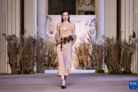 巴黎时装周：INTERDEE发布秋冬新品成衣图片