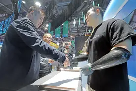 第二届全球数字贸易博览会在杭州开幕图片