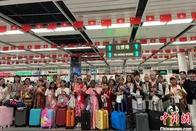 26名外籍香港永居学生持来往内地通行证赴广州等地交流图片