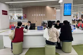 开远：公证减证一次办 便民服务有温度图片