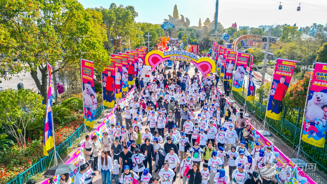 春假首日游客抵沪打卡！长三角“春游运”拉满，上海成亲子家庭跨省游首选