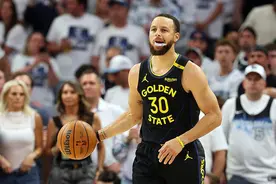 库里：我会尽我所能回归 但你并不能加速愈合的过程图片