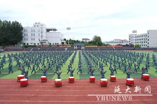 吉林省多所高校新生军训结束