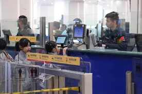 横琴赴澳门旅游“一签多行”政策实施三个月，跨境出行便利化成效显著图片