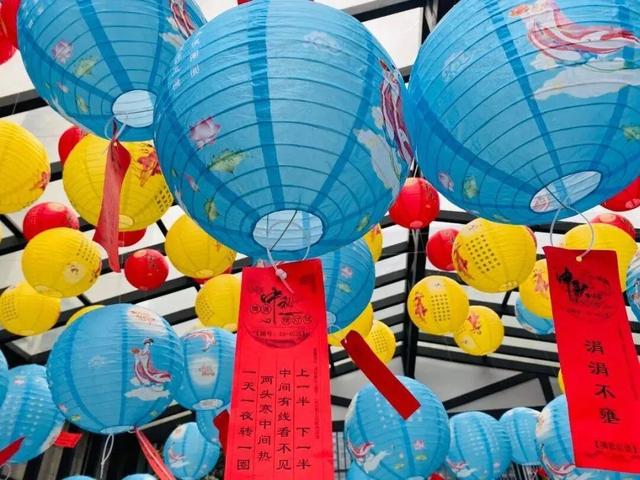 “庆祖国华诞，品烟火乐章”六漫傣哩烧烤音乐节超全活动指南｜9.30 - 10.8，国庆假期精彩不断！