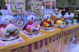 “豫琼”千里目！河南携老家精品参展第五届消博会图片