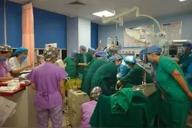 6个小时，40多人的“生死争夺”！这是最凶险的时刻……图片