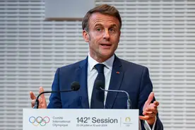 马克龙：由于在加沙和黎巴嫩停火，以色列获准参加2025年巴黎航展图片