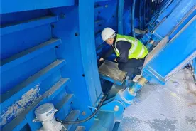 中交一公局深圳建设有限公司鹏坝通道项目排牙山隧道取得重要进展图片