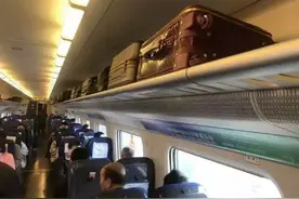 高铁列车上，行李怎么放最合适？图片