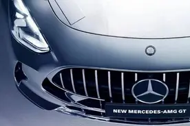 520，迪奥和阿维塔官宣了图片