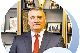 欢迎更多中国学子来保深造——访保加利亚国民与世界经济大学校长迪米特洛夫图片