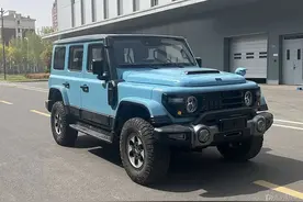 又一方盒子越野！全新212将于6月6日发布！搭2.0T，外观“爷青回”…图片