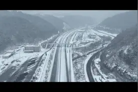 实时更新丨降雪持续 陕西多条道路交通管制图片