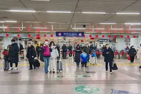 今日迎返京客流最高峰！夜间抵京，别慌，有车等您！详戳→图片