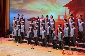 雄安容和德辉学校初中部举办合唱比赛图片