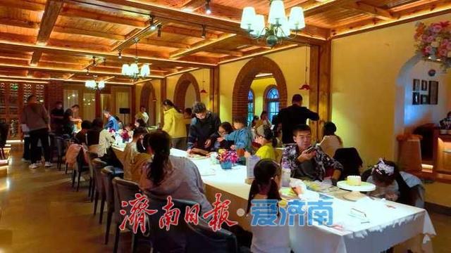 一年四季 泉在济南 | 国庆秋游新“趣”处，在九如山，把秋天“带”回家