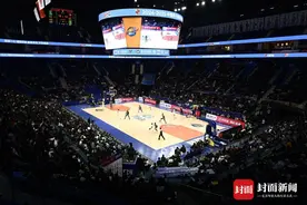 四川男篮主场告负 提前无缘季后赛图片