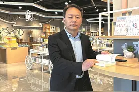 多重角色成就育人楷模——记山东省特级教师、济南市历城第二中学年级主任胡魁标图片