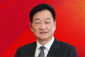 全国人大代表、牧原集团董事长秦英林：要用智能化赋能养猪业图片