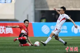 中甲：辽宁铁人农商银行队主场2:1胜延边龙鼎可喜安队图片