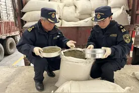 “小村庄”蝶变“大市场”：腾冲海关赋能猴桥口岸边民互市贸易腾飞图片