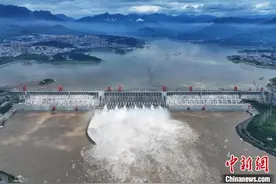 三峡水库迎新一轮涨水过程图片