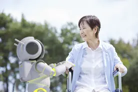 智能养老之困：当你老了，想要一个机器人陪吗？图片