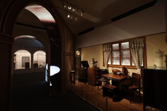 在上历博看人民广场百年变迁：从跑马场到“城市心脏”