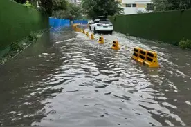 锐评｜一下雨就蹚水？“七下八上”，别让市民心里七上八下图片