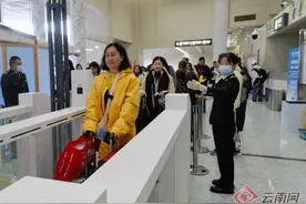 古城丽江成为跨境游热门目的地图片