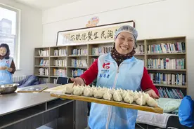 威海高新区：巧办“邻里饺子宴” 温情破题基层治理难题图片